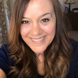 Meet your Posher, Laurie